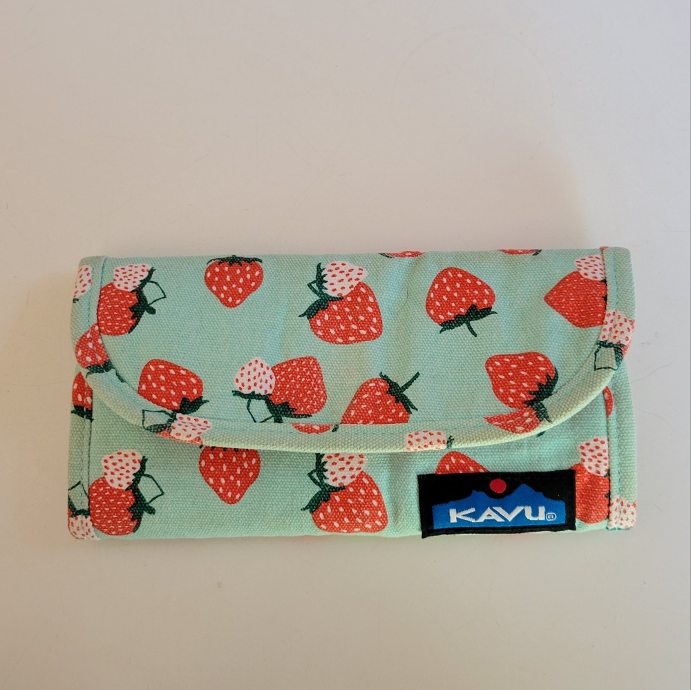 Kavu strawberry wallet